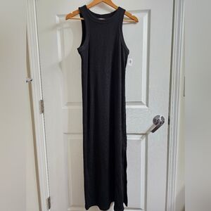 Old Navy Black Sleeveless Maxi Dress
